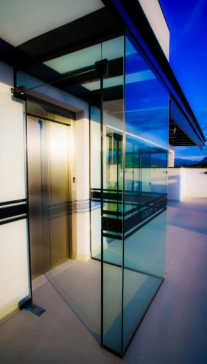 Imagem ilustrativa de Instalação De Elevadores Hidraulicos Residenciais