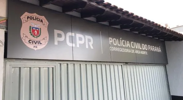 Imagem ilustrativa de Painel De Acm Adesivado Paraná