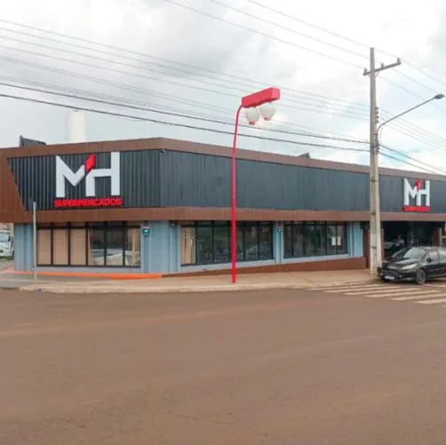 Imagem ilustrativa de Revestimento Em Acm Paraná