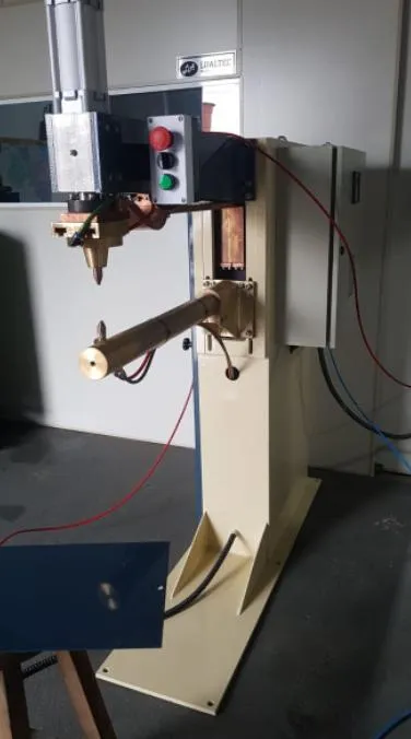 Imagem ilustrativa de Ponteadeira De Solda