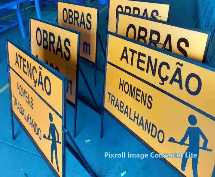 Imagem ilustrativa de Cavalete Sinalização Homens Trabalhando